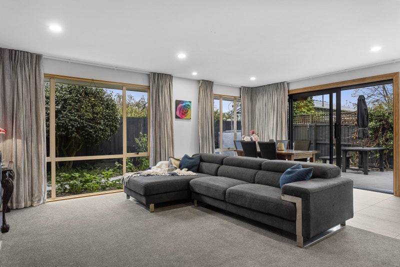 33 Dee Street, St Albans, Christchurch - Carousel 2