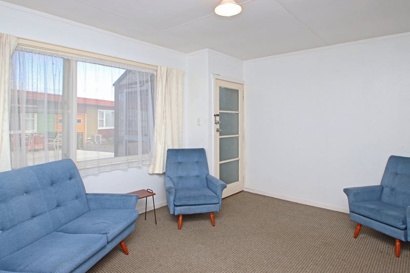 2/32 Norwich Crescent, Tamatea, Napier - Carousel 2