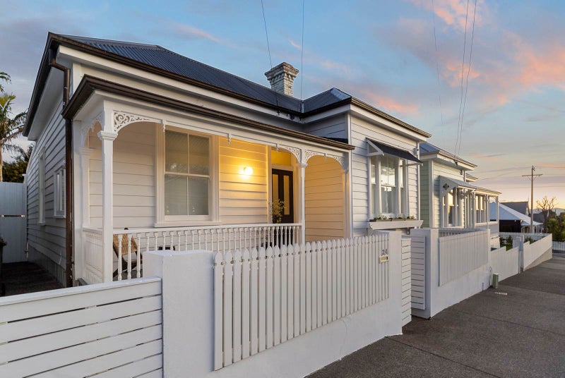 24 Lincoln Street, Ponsonby, Auckland - Carousel 1