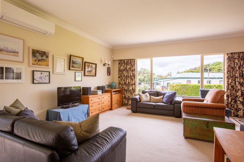 3 Chamberlain Street, Dannevirke - Carousel 2