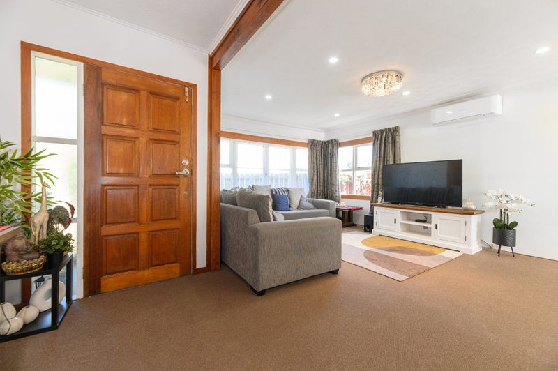 4 Clark Street, Manurewa, Auckland - Carousel 1