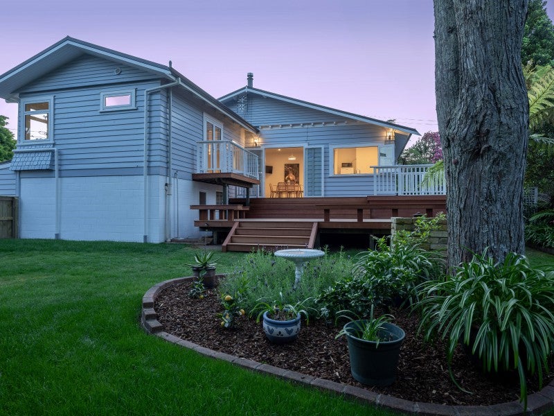 17 Sophia Street, Glenholme, Rotorua - Carousel 1