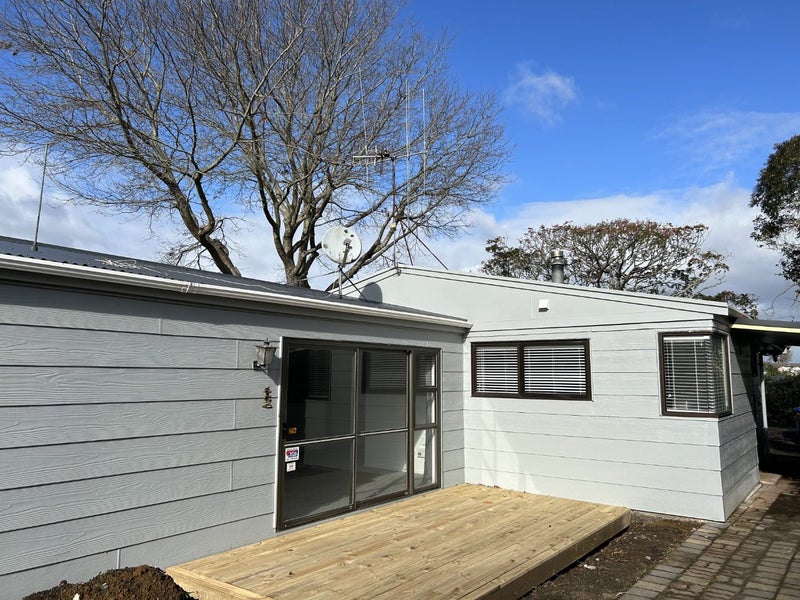 24A Greerton Road, Gate Pa, Tauranga - Carousel 2