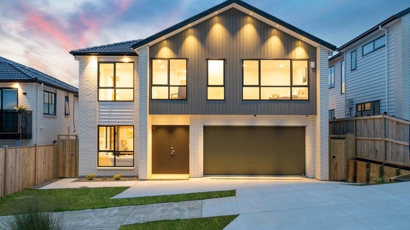 56 Koromeke Street, Flat Bush, Auckland - Carousel 1