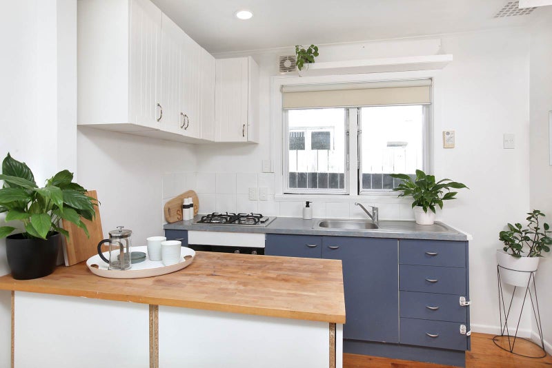 2/68 Malvern Road, Mount Albert, Auckland - Carousel 2