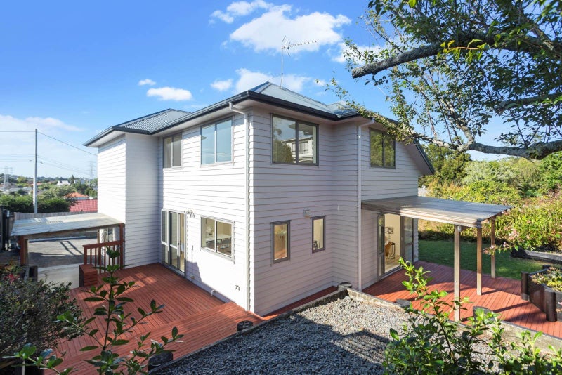 2/571 Richardson Road, Mount Roskill, Auckland - Carousel 2