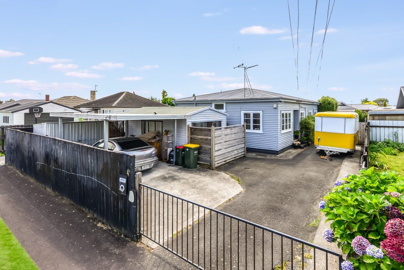 4A Sunnyside Road, Nawton, Hamilton - Carousel 1