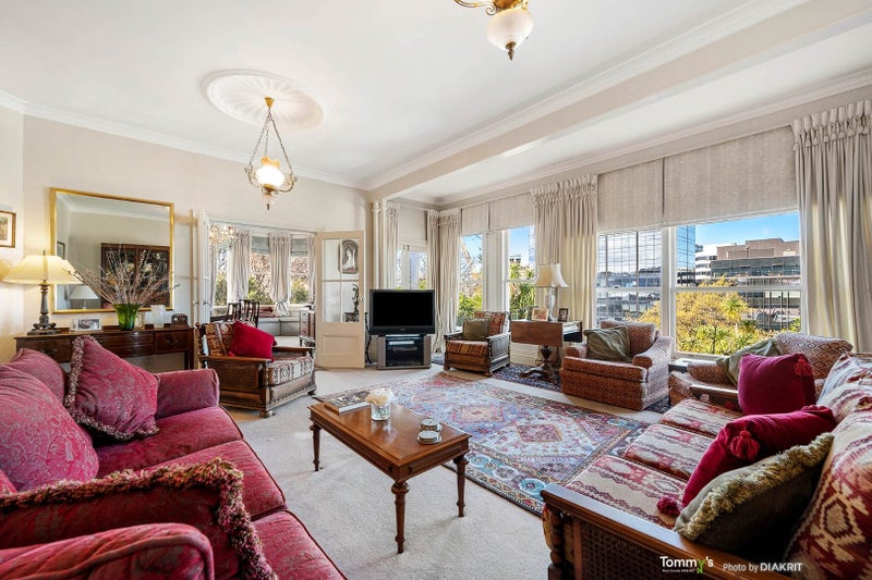 64 Hill Street, Thorndon, Wellington - Carousel 2