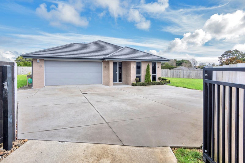 22 Pamela Christine Road, Patumahoe, Pukekohe - Carousel 2