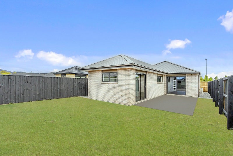 11 Mardyke Street, Halswell, Christchurch - Carousel 12