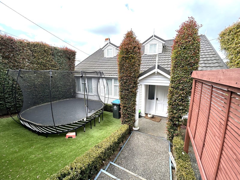 132 Kohimarama Road, Kohimarama, Auckland - Carousel 27