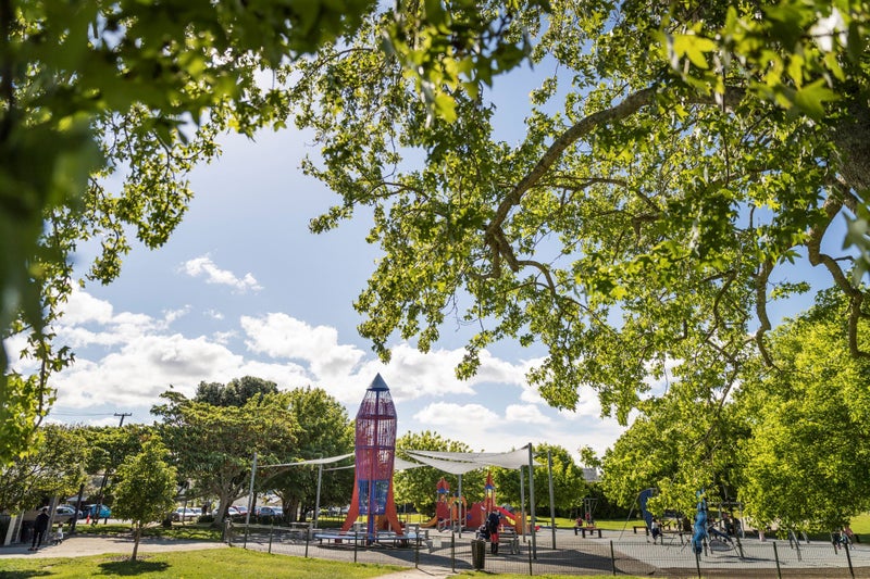 1A/19 Morning Star Place, St Lukes, Auckland - Carousel 20