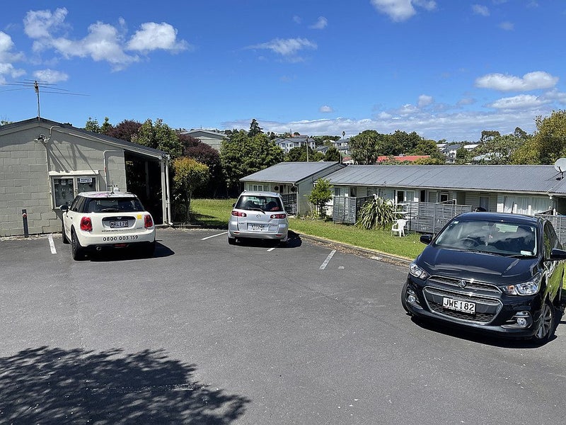 316 Blockhouse Bay Road, Avondale, Auckland - Carousel 8