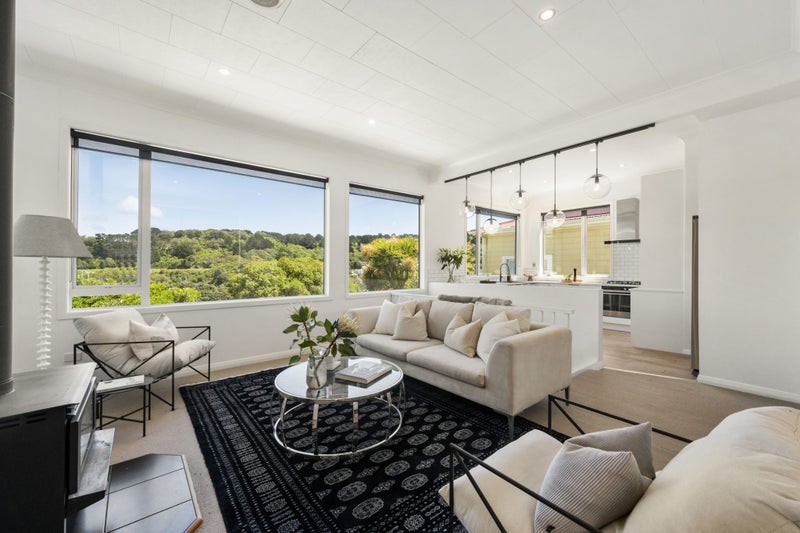 30 Overtoun Terrace, Hataitai, Wellington - Carousel 2