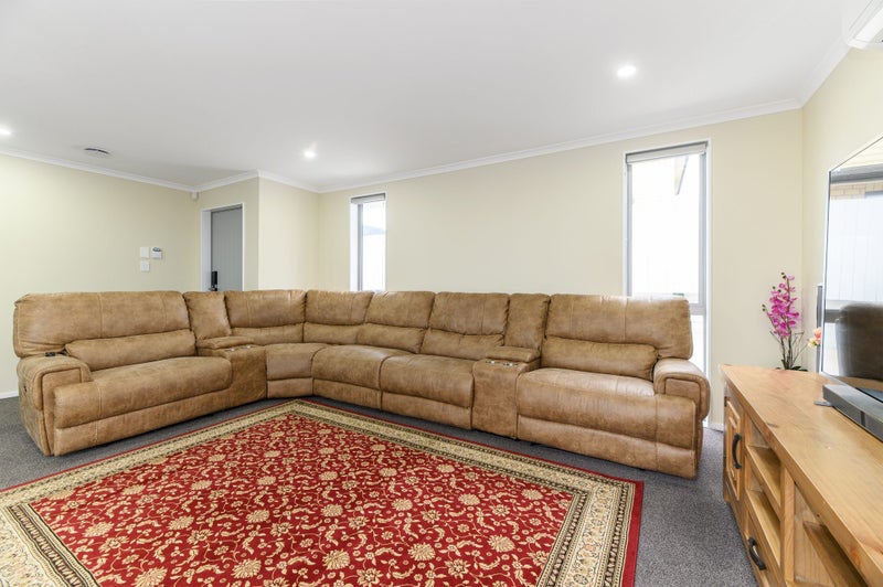 20A Kelwyn Road, Kelston, Auckland - Carousel 2
