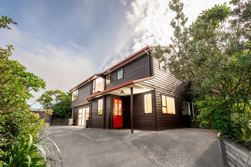 65 Rangoon Street, Khandallah, Wellington - Carousel 2