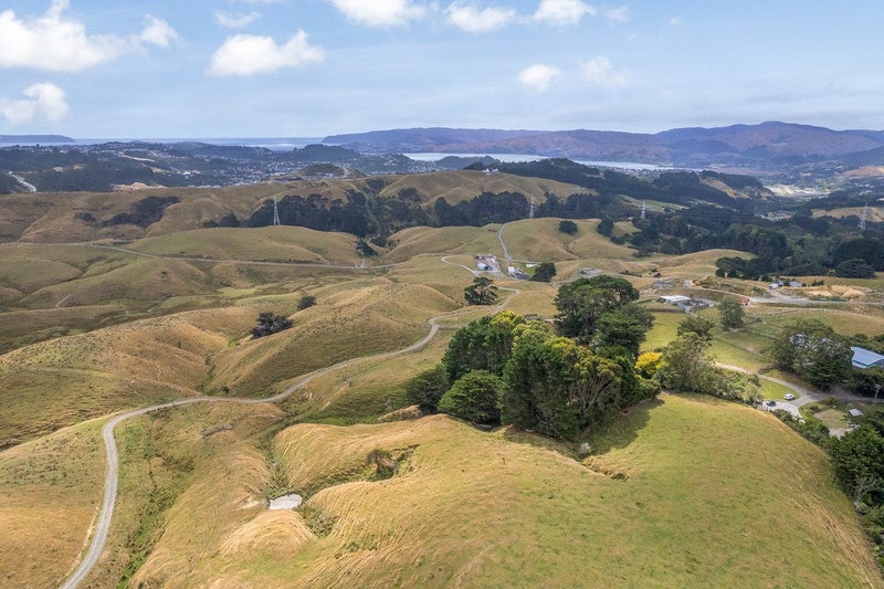308B Belmont Road, Judgeford, Porirua - Carousel 1