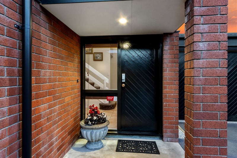 2/16 Coniston Avenue, Ilam, Christchurch - Carousel 2