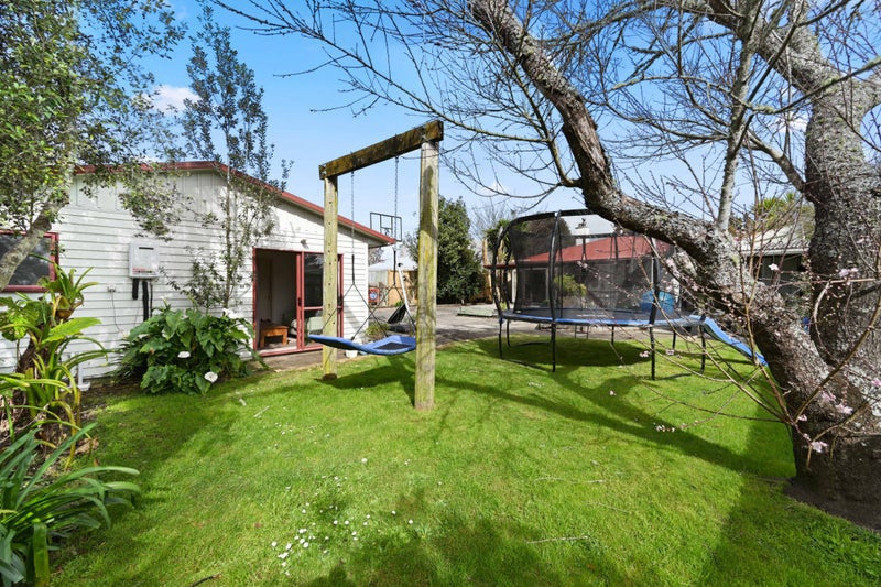 17 Weka Street, Frankton, Hamilton - Carousel 2