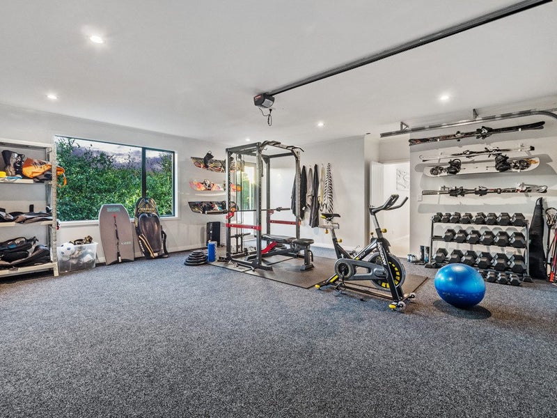 20 Langford Place, Albany - Carousel 32