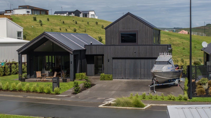 18 Maataitai Road, Raglan, Raglan - Carousel 1