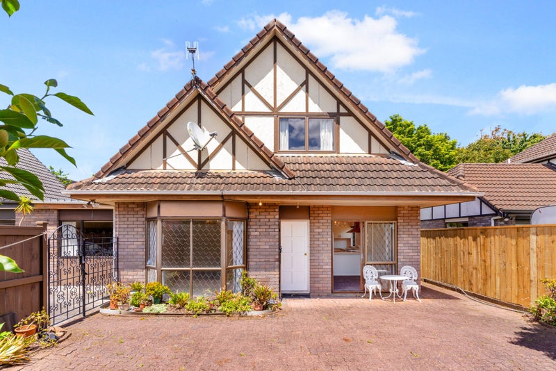 34 Marewa Road, Greenlane, Auckland - Carousel 1