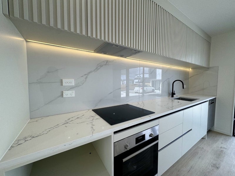 2/36 Fairdale Place, Birkdale, Auckland - Carousel 2