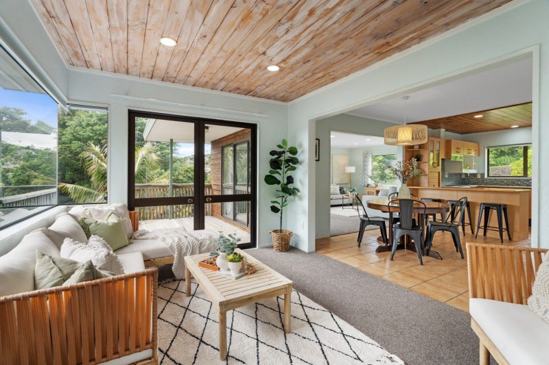 158 Welcome Bay Road, Welcome Bay, Tauranga - Carousel 2