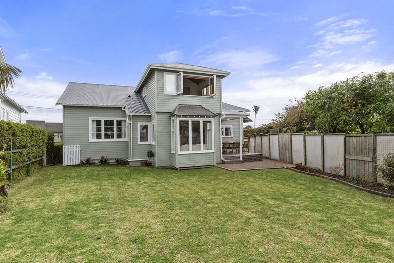 62 Vauxhall Road, Devonport, Auckland - Carousel 2
