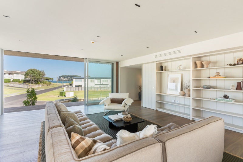 203 Winifred Avenue, Whangamata, Thames-Coromandel, Waikato - Carousel 2