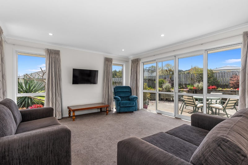 57 North Crest Drive, Onerahi, Whangarei - Carousel 2