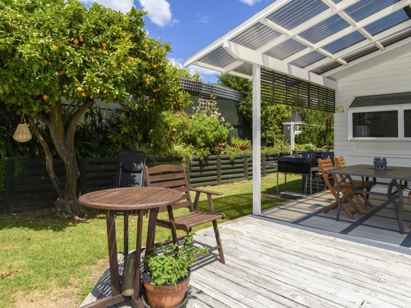 24 Sherwood Street, Bellevue, Tauranga - Carousel 24