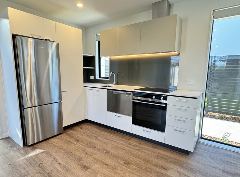 15/43 New Brighton Road, Shirley, Christchurch - Carousel 2