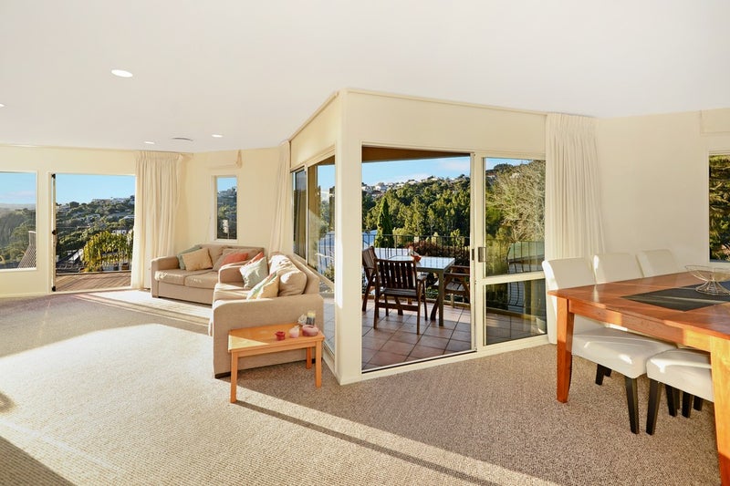 2/85 Island Bay Road, Beach Haven, Auckland - Carousel 2