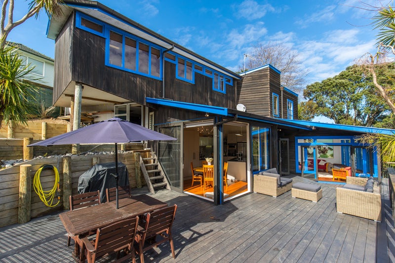 2/54 Clarence Road, Northcote Point, Auckland - Carousel 1