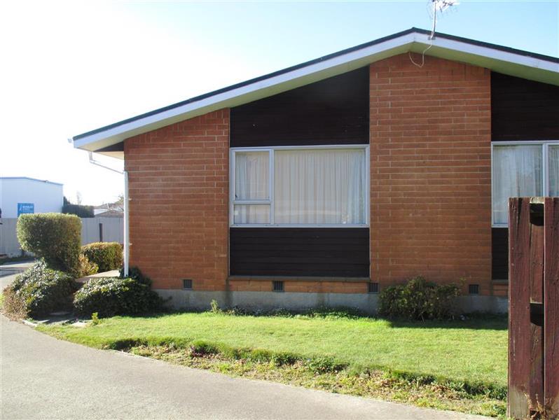 28A Wyatt Place, Russley, Christchurch - Carousel 1