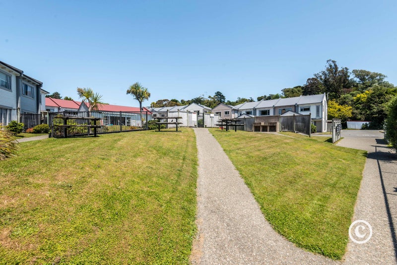 2/232 Middleton Road, Glenside, Wellington - Carousel 16