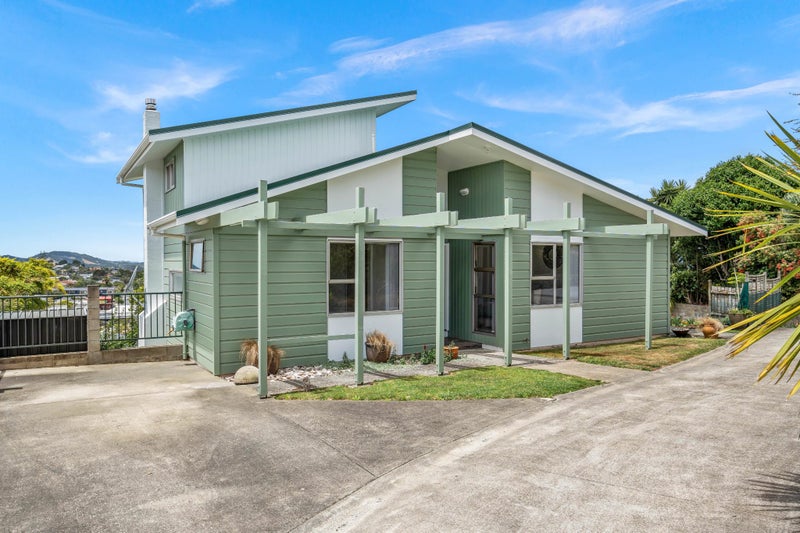 16 Barclay Place, Kamo, Whangarei - Carousel 1