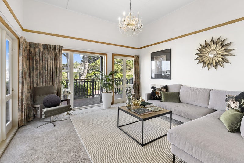 18 Rangiora Avenue, Kaiwharawhara, Wellington - Carousel 2