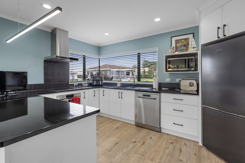 6 Whakaruru Place, Matua, Tauranga - Carousel 2