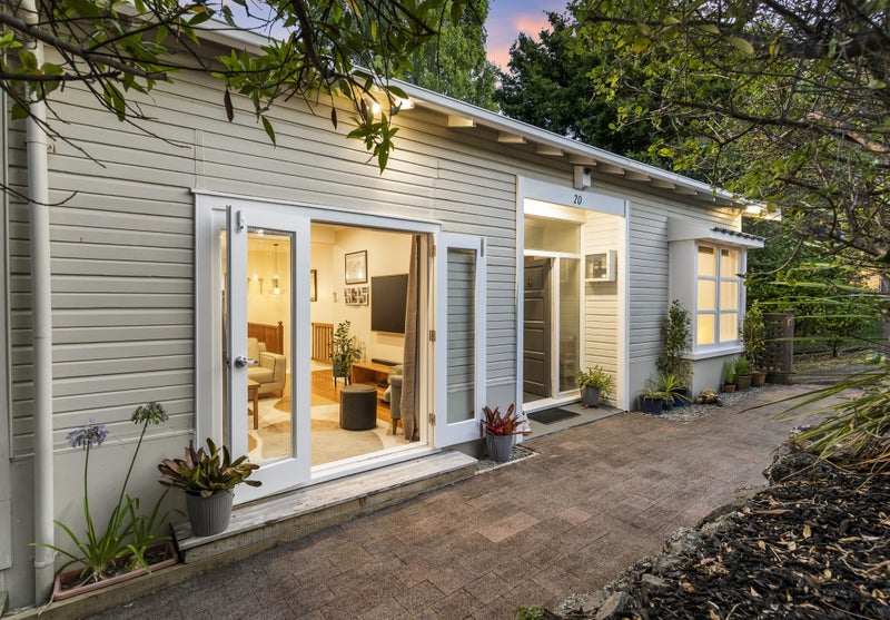 20 Rangatira Road, Birkenhead, Auckland - Carousel 1