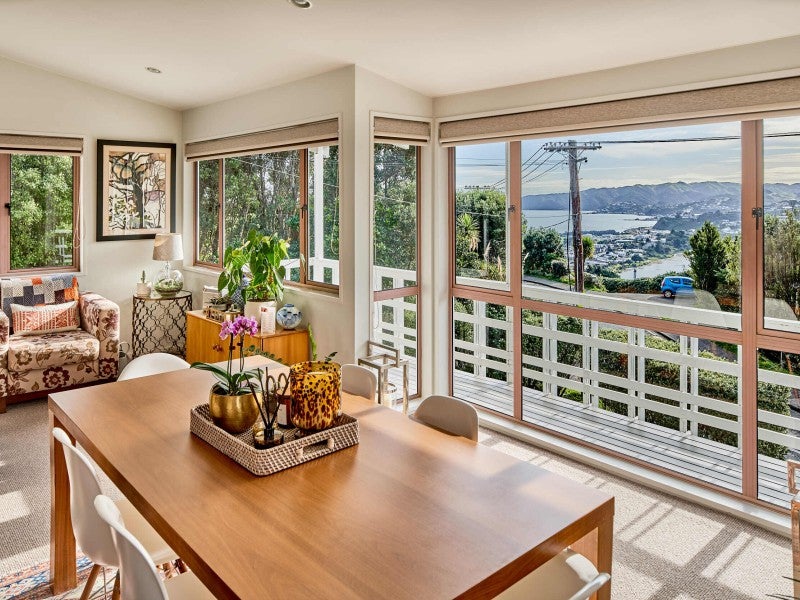 58 Kahu Road, Paremata, Porirua - Carousel 1