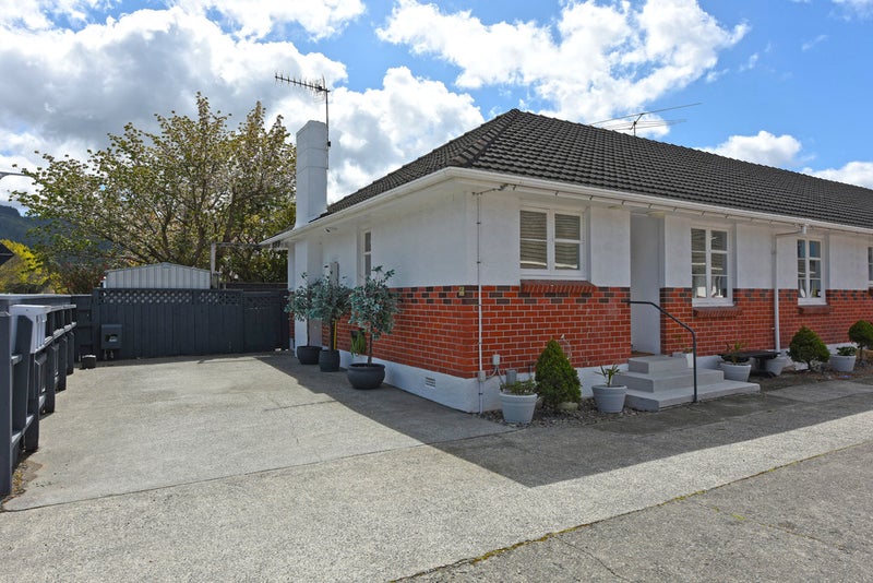 1/62 Gibbons Street, Ebdentown, Upper Hutt - Carousel 12