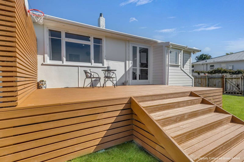 16 Alberta Road, Glen Avon, New Plymouth - Carousel 1