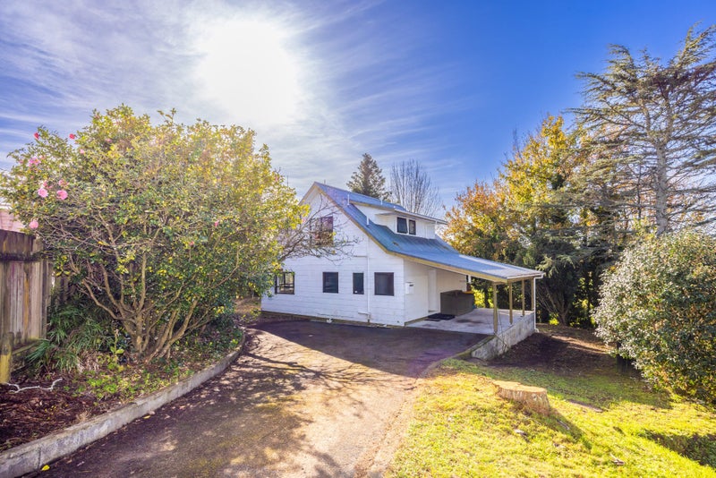 37 Winning Terrace, Dinsdale, Hamilton - Carousel 1