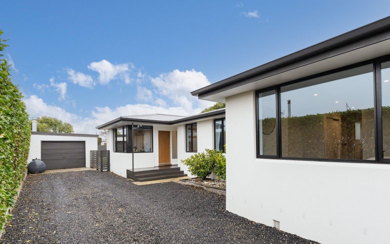 7 Vampire Road, Waldronville, Dunedin - Carousel 1