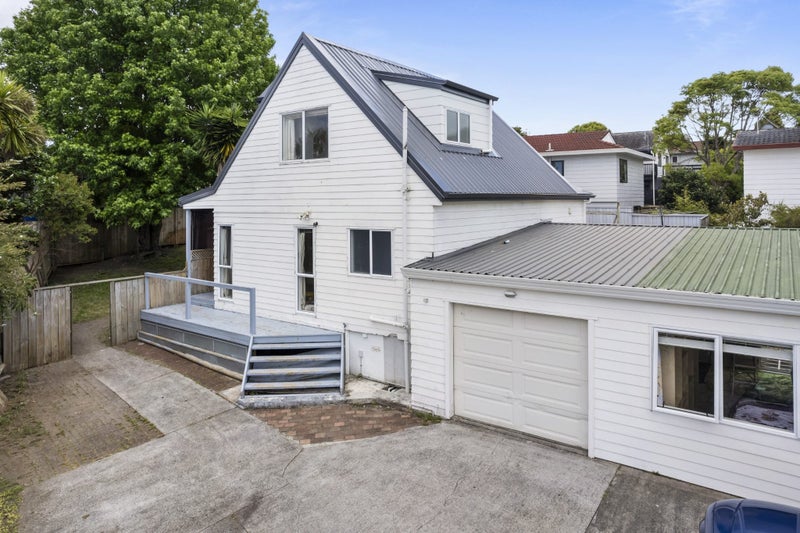 2/6 Sandgate Avenue, Botany Downs, Auckland - Carousel 2