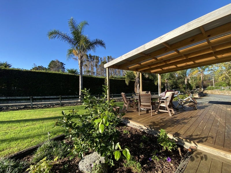 1 Gully Lane, Te Kamo, Whangārei - Carousel 2