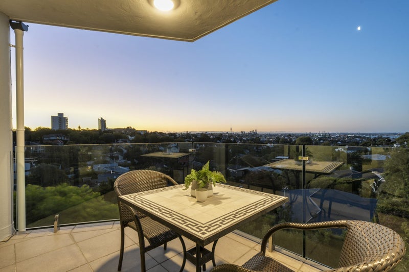 3/564 Remuera Road, Remuera, Auckland - Carousel 1