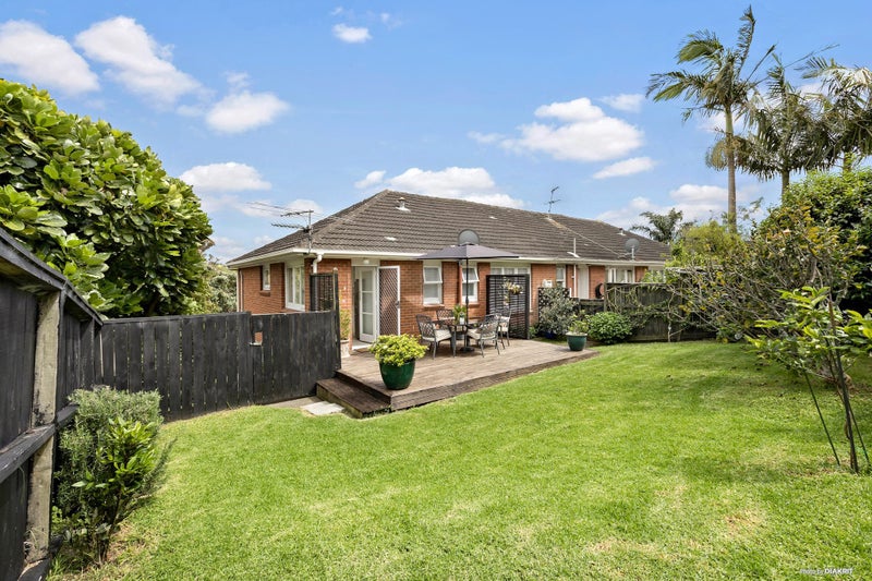 6/121 Riddell Road, Glendowie, Auckland - Carousel 1